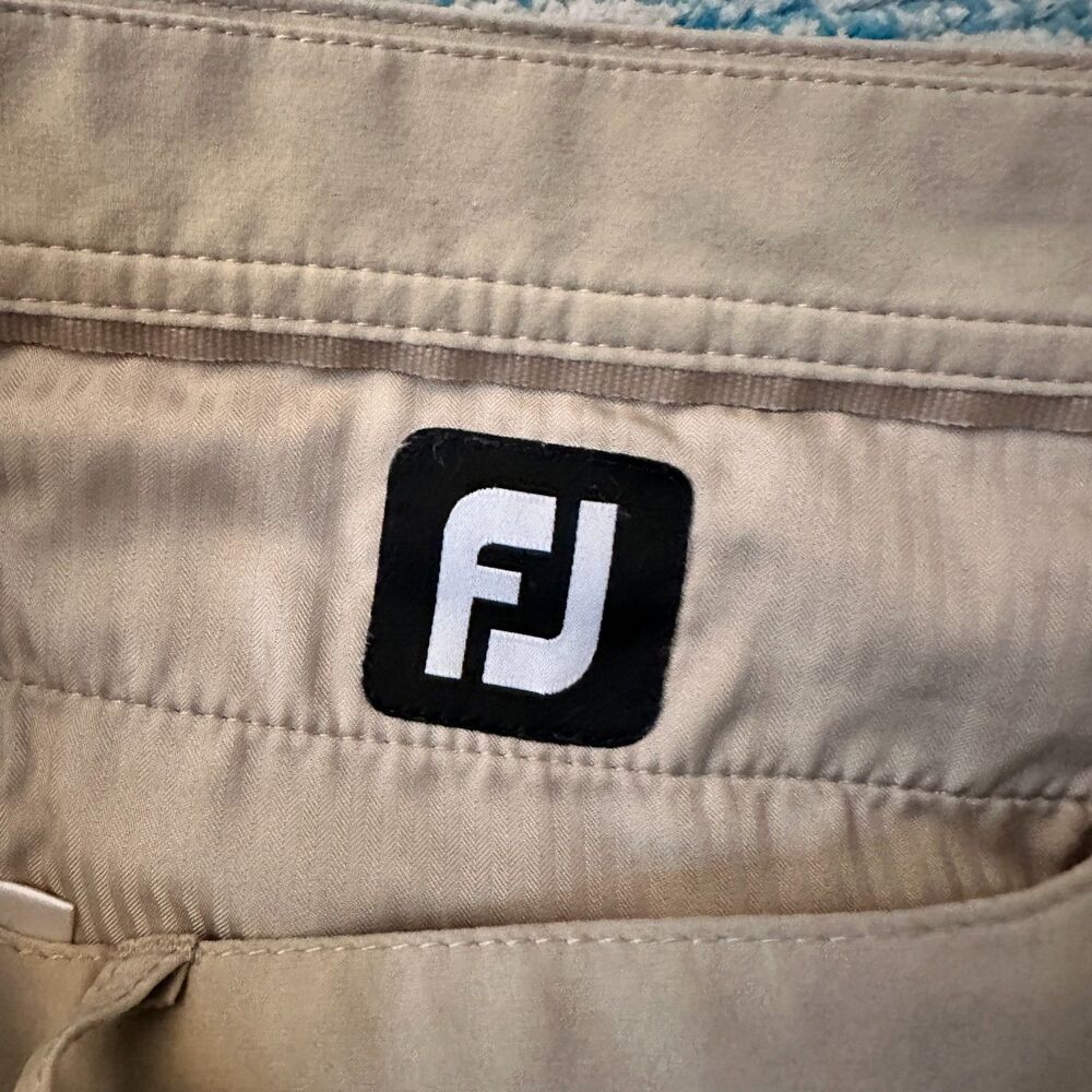 Footjoy Mens Beige Polyester Stretchy Bermuda Golf Shorts‎ Pockets Size 40 - Picture 5 of 6